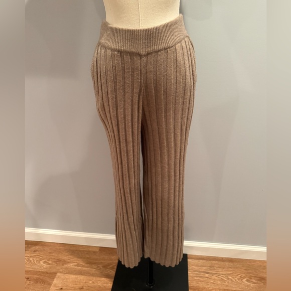 Mod Ref Ribbed Knit Wide Leg Set - Brown - Picture 6 of 7